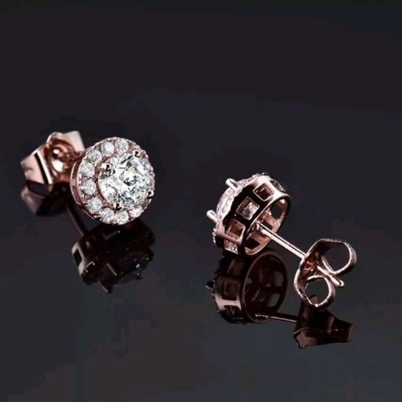 Stunning 18k gold filled CZ HALO earrings - Picture 3 of 4